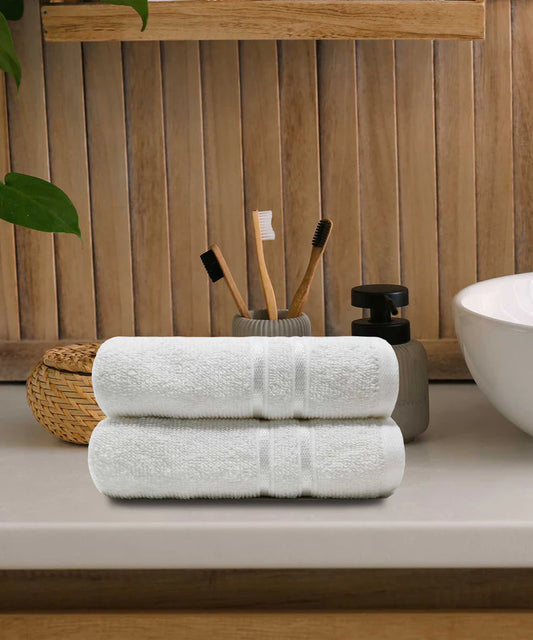 TRIDENT  COMFORT LIVING BATH TOWEL image 0