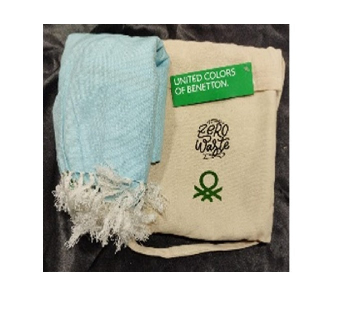 UCB 1N BATH TOWEL image 1