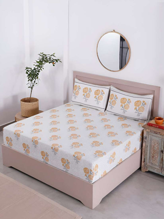 UCB 1 KING SIZE BEDSHEET image 0